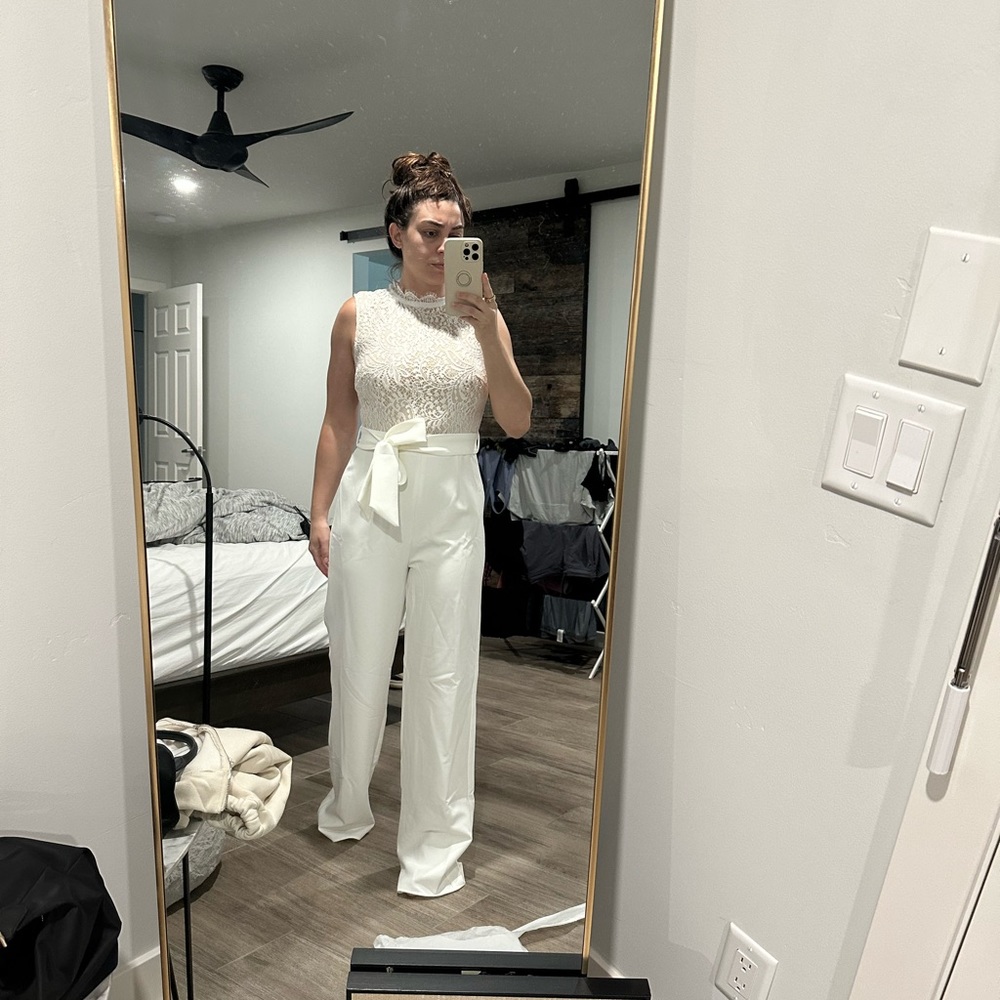 JAUS Saba Pantsuit Ivory/Nude Crepey Material